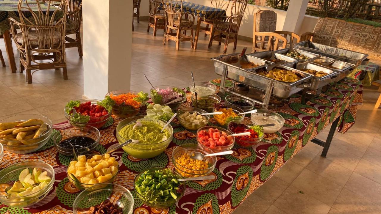 Banda Lodge Masaka المظهر الخارجي الصورة