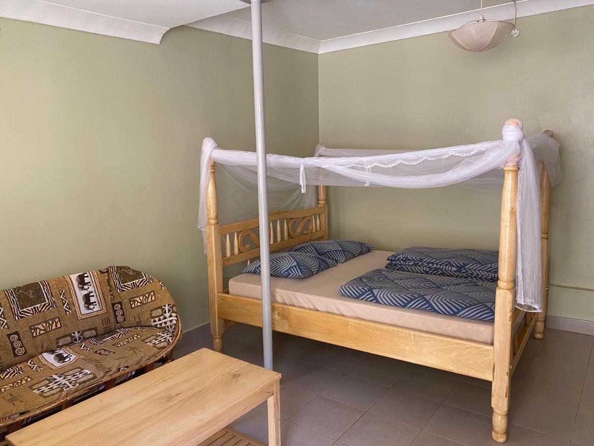 Banda Lodge Masaka المظهر الخارجي الصورة