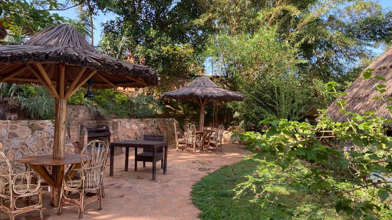 Banda Lodge Masaka المظهر الخارجي الصورة