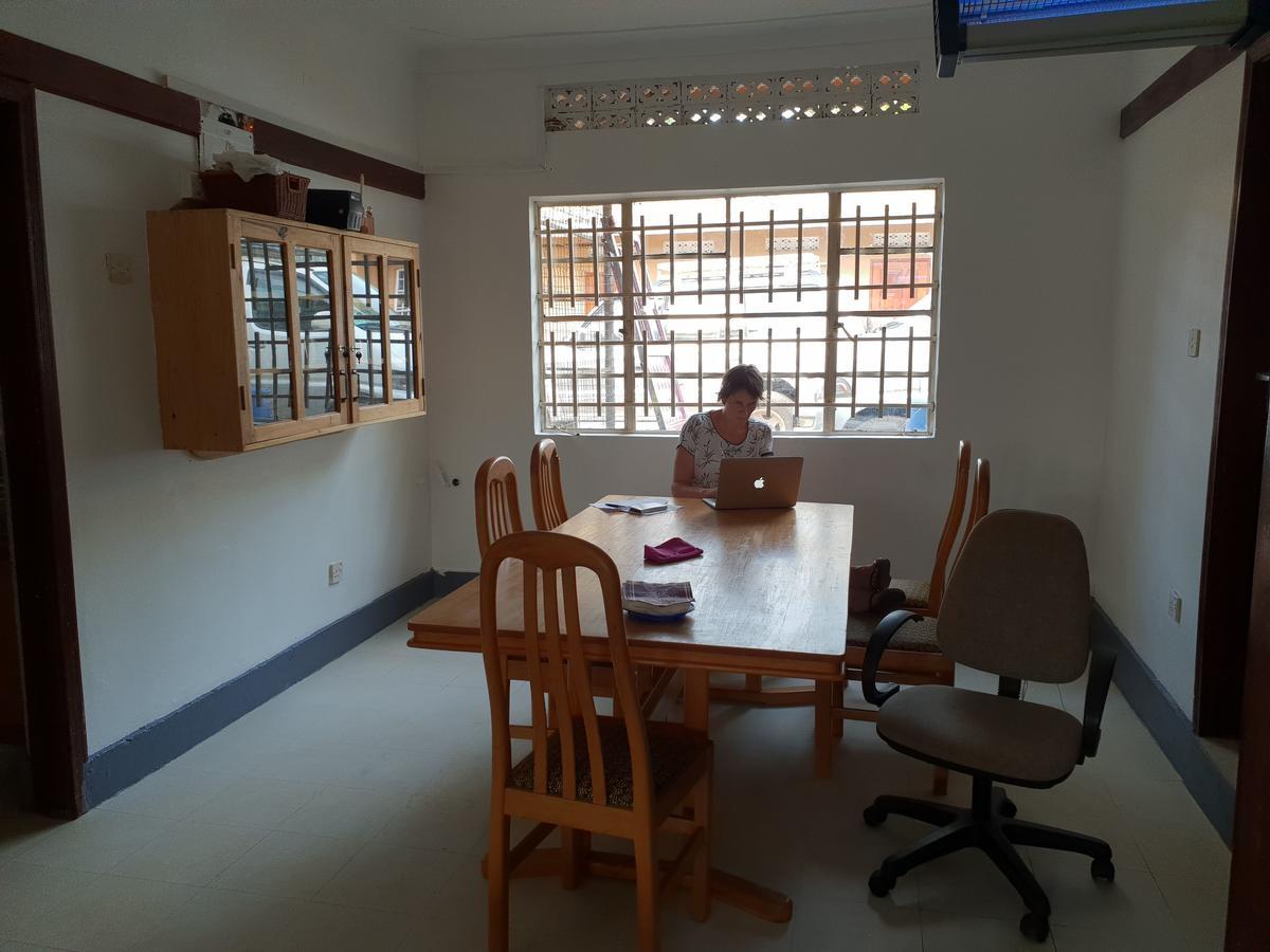 Banda Lodge Masaka المظهر الخارجي الصورة