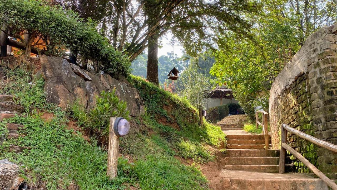 Banda Lodge Masaka المظهر الخارجي الصورة